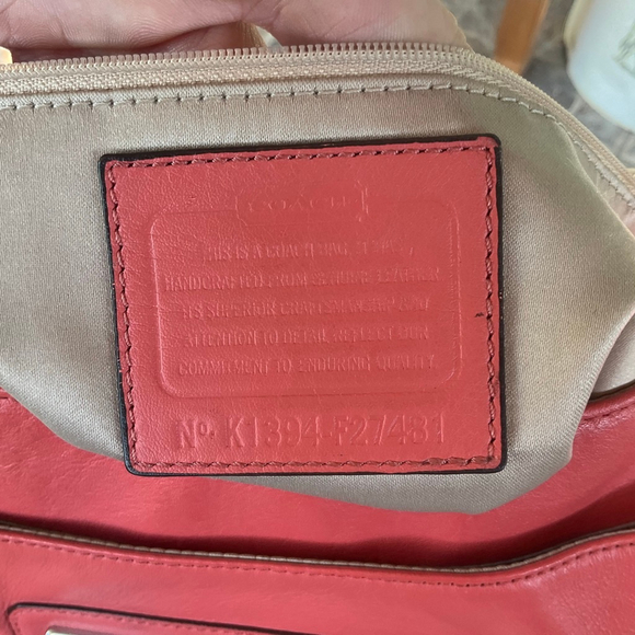 Coach Taylor Coral Leather Shoulder Bag GUC - Picture 8 of 8